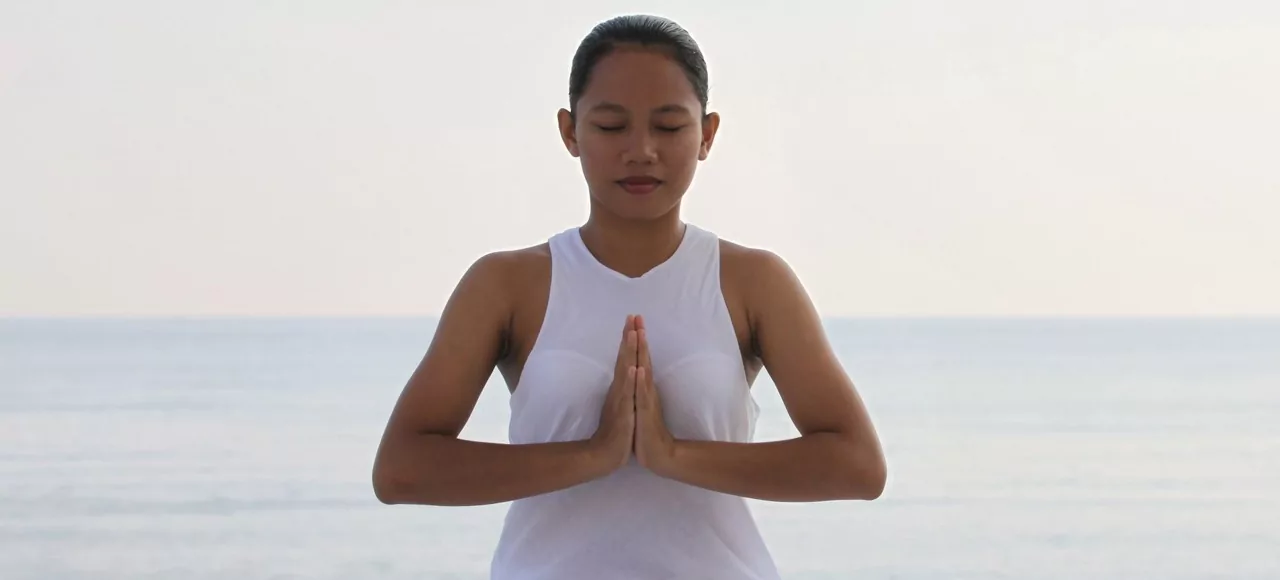 Serene Yoga Session in Lombok’s Tranquil Setting