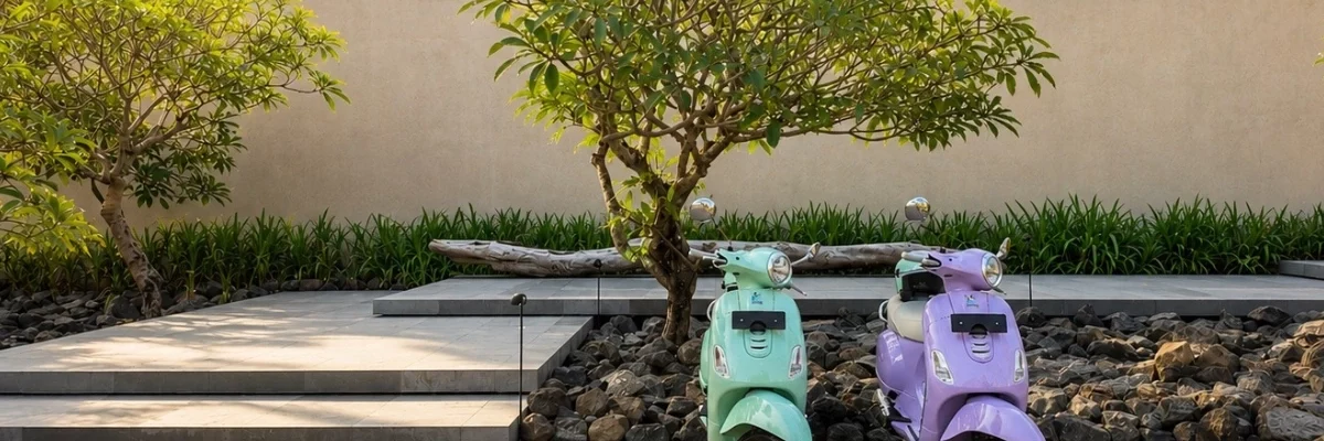 Lombok in Style and two pastel Vespas at Villa Resort